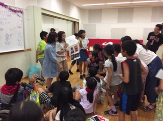 出番前の楽屋の様子